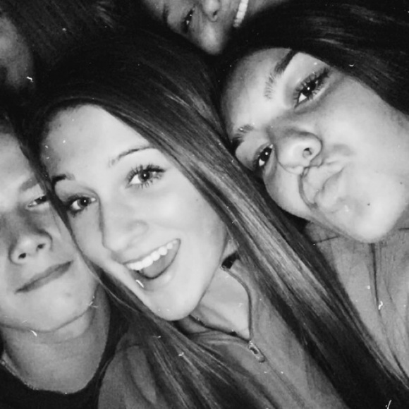 ellison harris ☆ - Picture 7 of 8